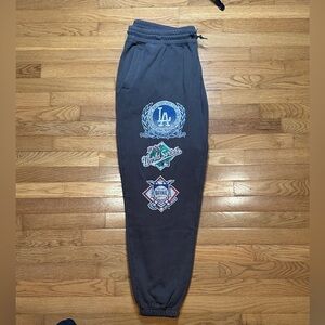 New Era - Cooperstown Collection - LA Dodgers Sweatpants- GUC - XXL